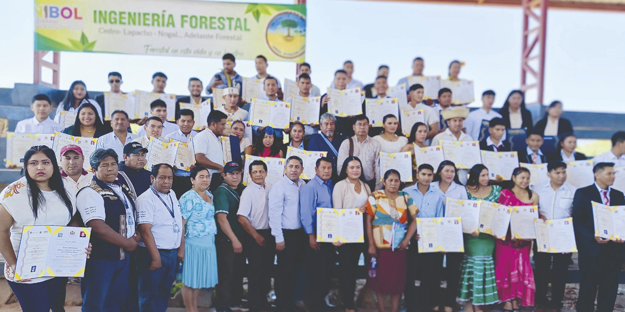 Algunos de los profesionales recientemente graduados. 