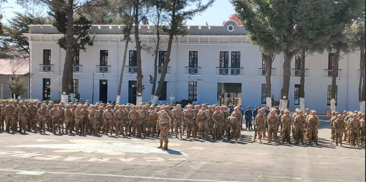 Más de 400  militares del Ejército, Fuerza Aérea y la Armada participan en la capacitación. Foto Min. Defensa