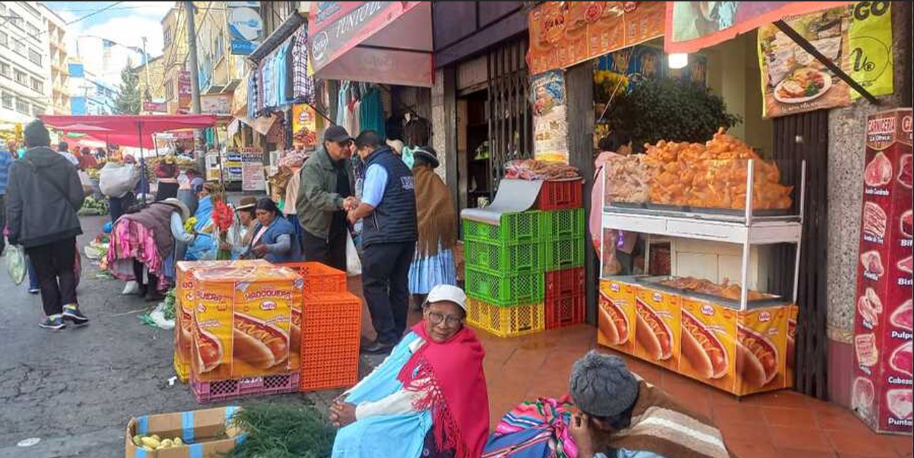 Mercado de abasto de la ciudad de La Paz. Foto Gustavo Ticona