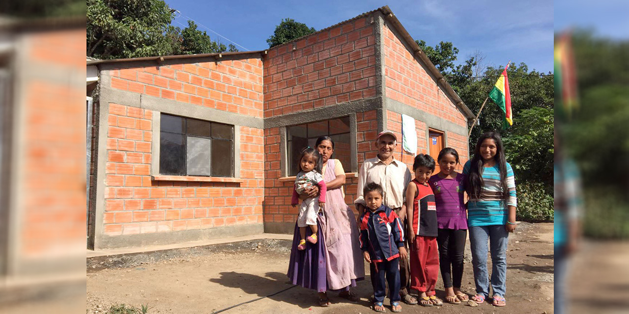 A julio de 2024, el Crédito de Vivienda benefició a más de 100 mil familias bolivianas